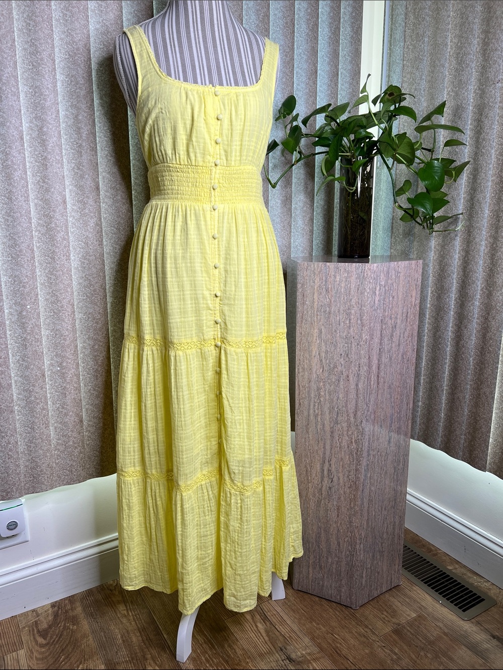 American Eagle Yellow Button-Front Maxi Sundress all-cotton Boho S-small
